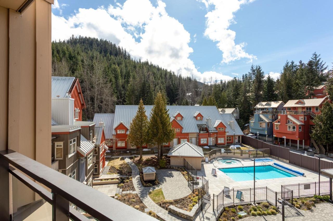 וויסטלר Lake Placid Lodge By Whiski Jack מראה חיצוני תמונה