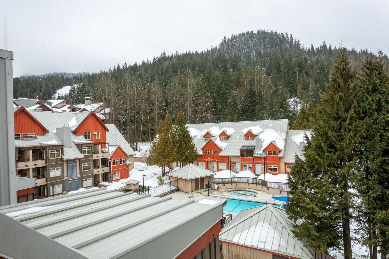 וויסטלר Lake Placid Lodge By Whiski Jack מראה חיצוני תמונה