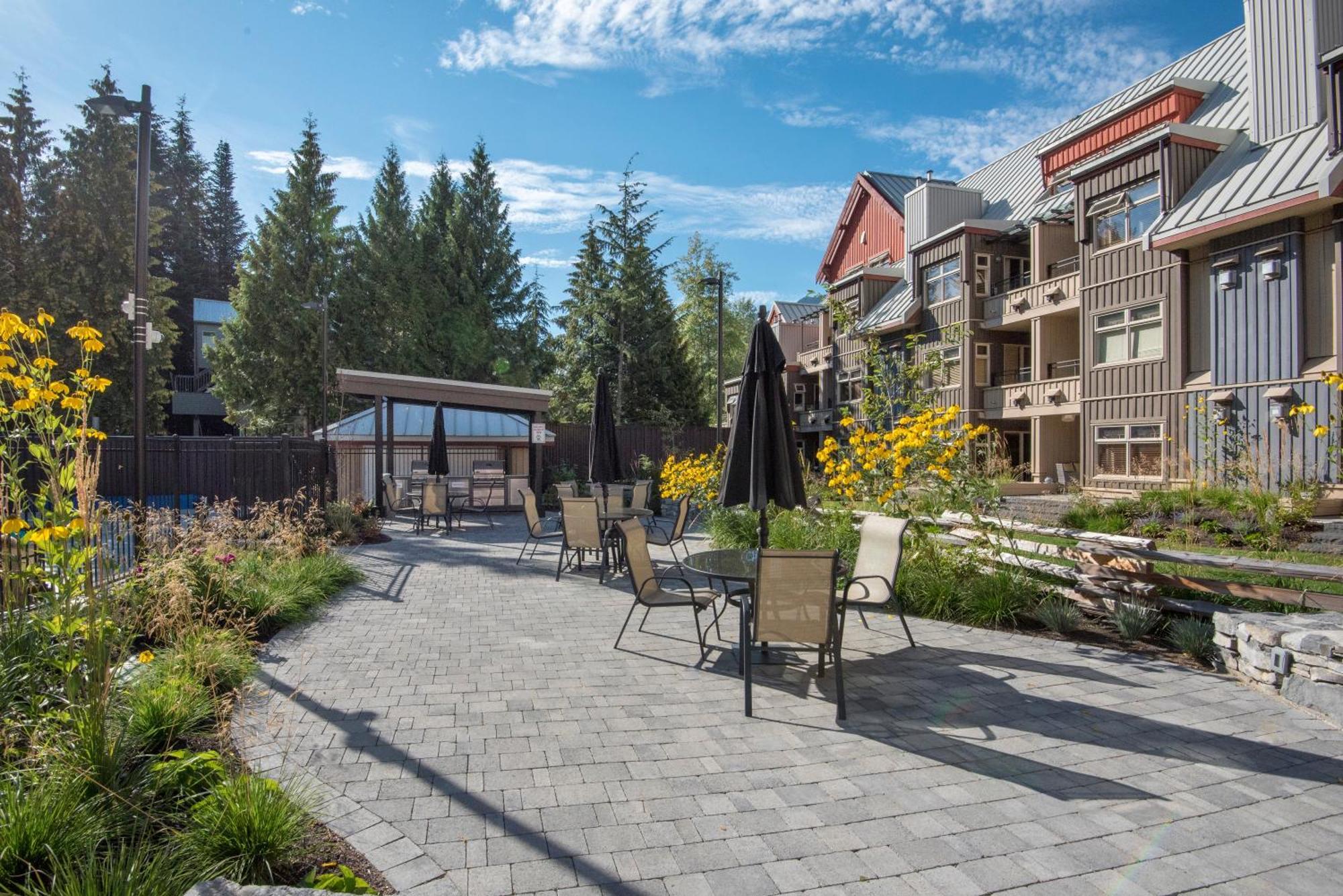 וויסטלר Lake Placid Lodge By Whiski Jack מראה חיצוני תמונה