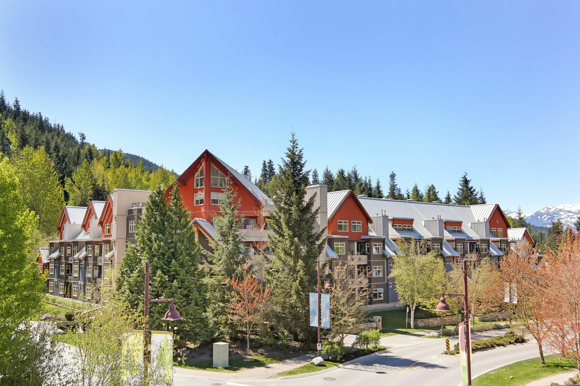 וויסטלר Lake Placid Lodge By Whiski Jack מראה חיצוני תמונה